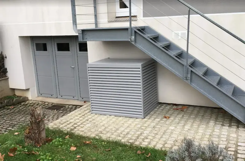 Verkleidung Klimaanlage: "Modell Performance"